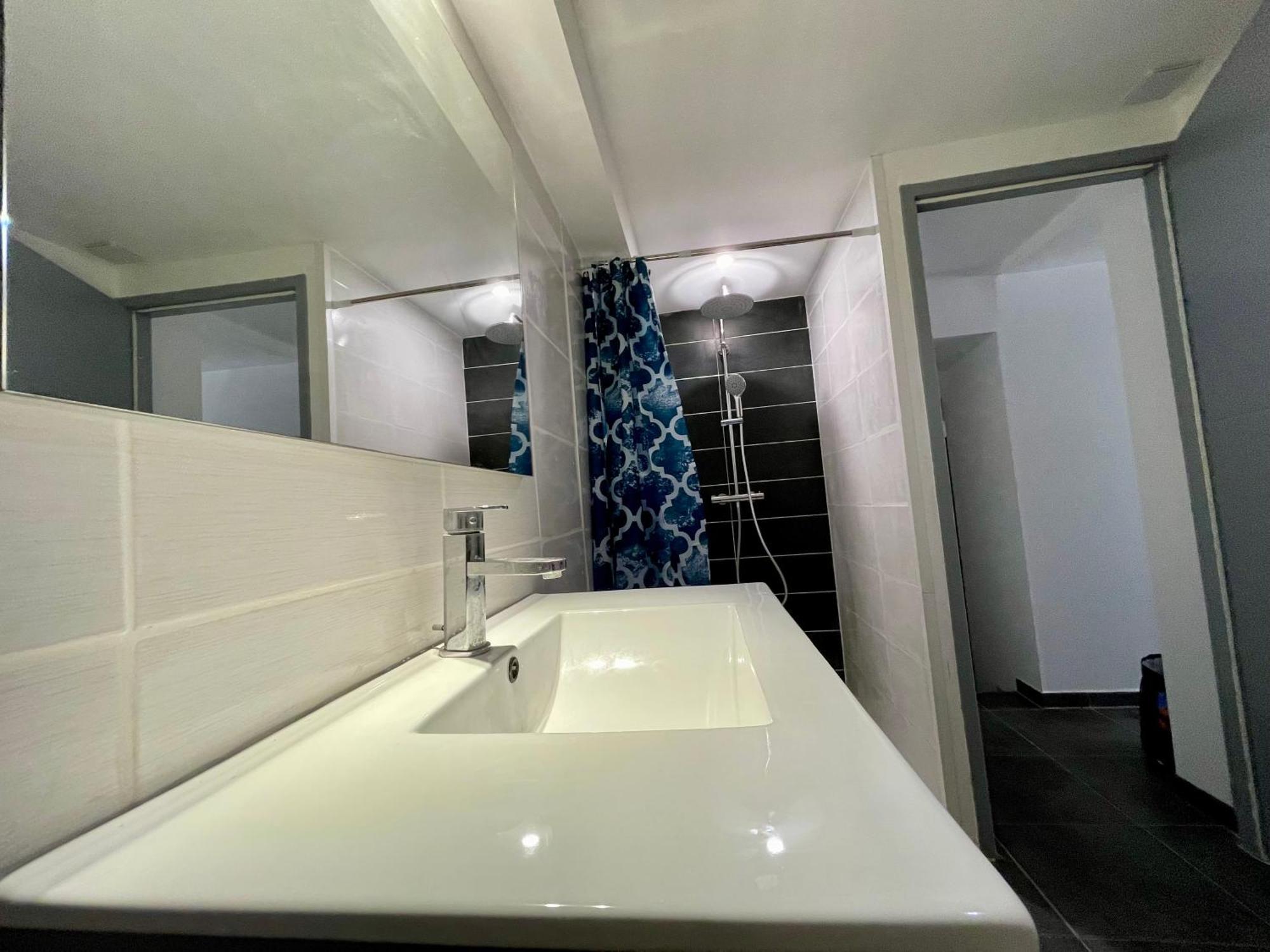 Duplex De Bezons - Parking - Entre Centre-Ville Et Cite Medievale Carcassonne Ngoại thất bức ảnh